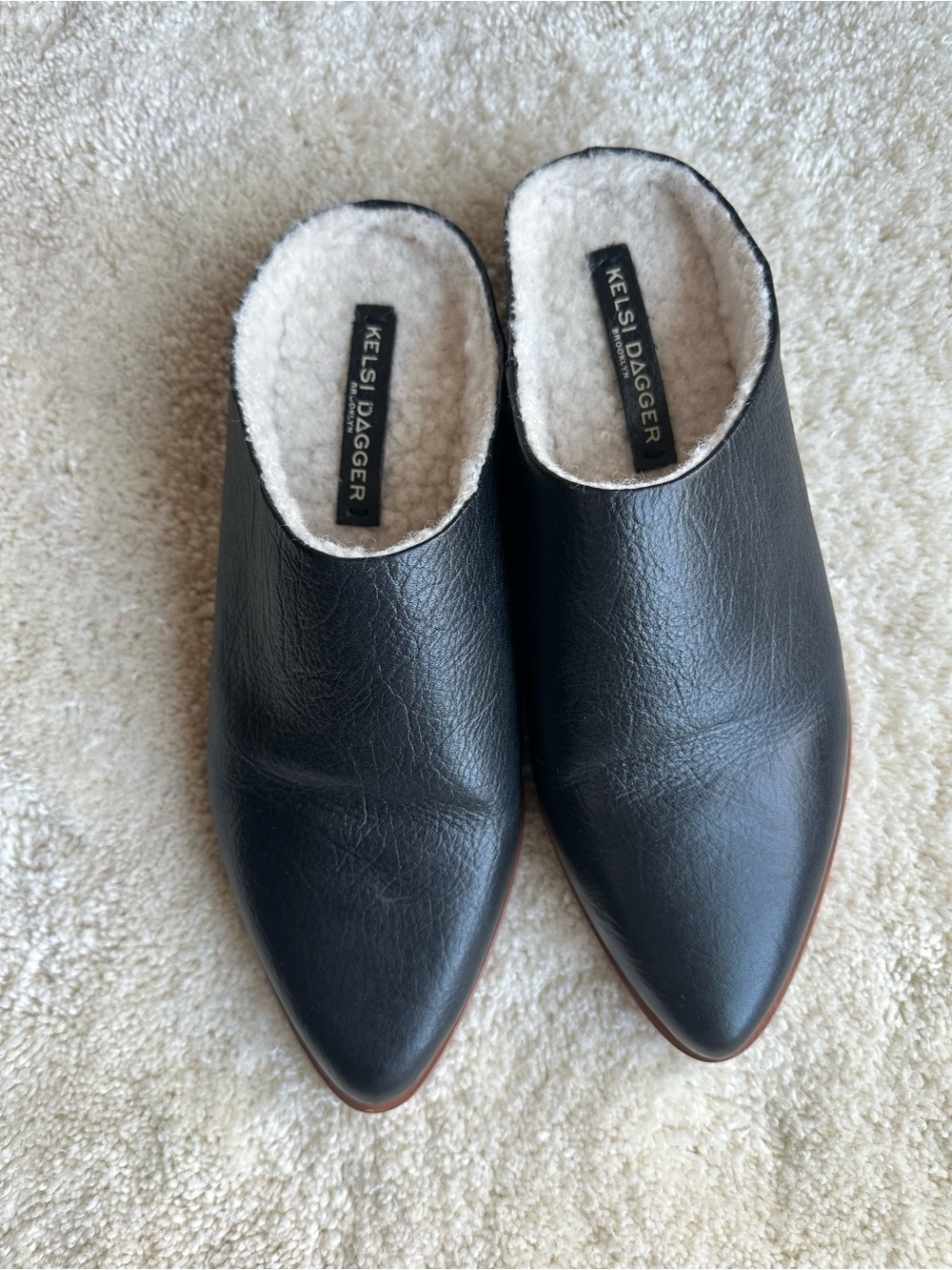 Anthropologie Kelsi Dagger Brooklyn Sail faux shearling lining mules
